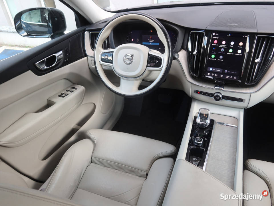 Volvo XC60 B4 AWD Katowice sprzedam