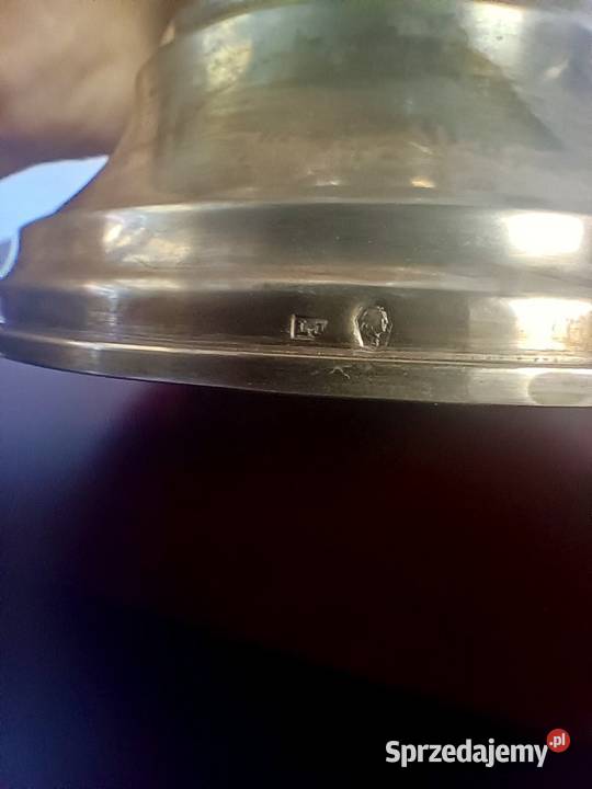 Sprzedam wazony kryształowe srebro