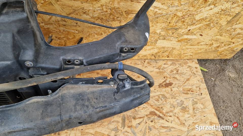 VW GOLF IV 14 BENZYNA PAS PRZEDNI KOMPLET osobowe Słowikowo