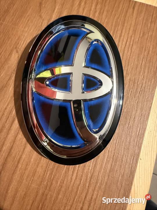 Toyota corolla E21 Logo pod radar Warszawa