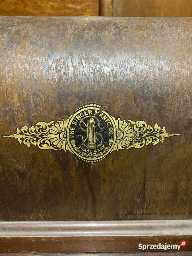 Maszyna do szycia ze stolikiem SINGER Łódź