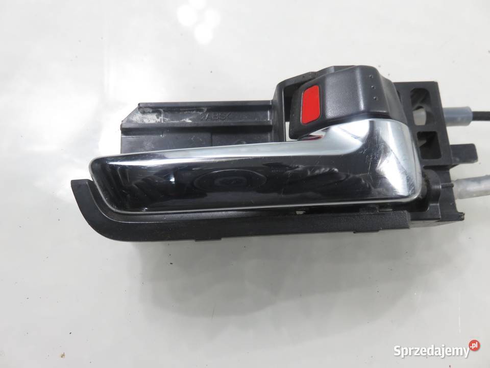 ZAMEK PRAWY TYLNY SUZUKI SWIFT MK6 2 PIN