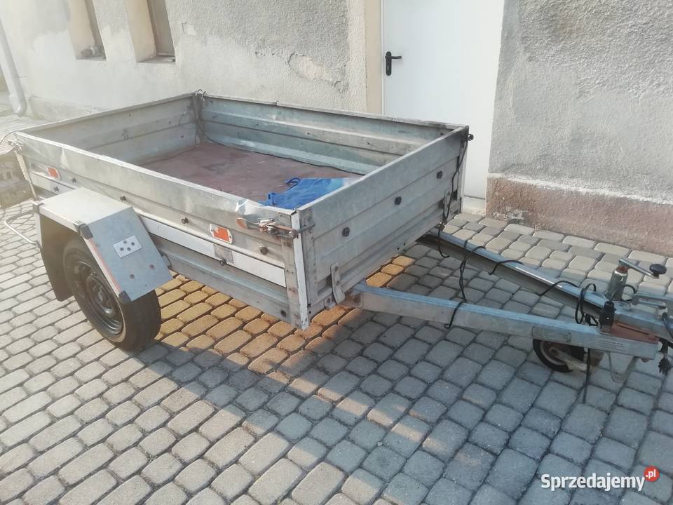 Przyczepa towarowa 750