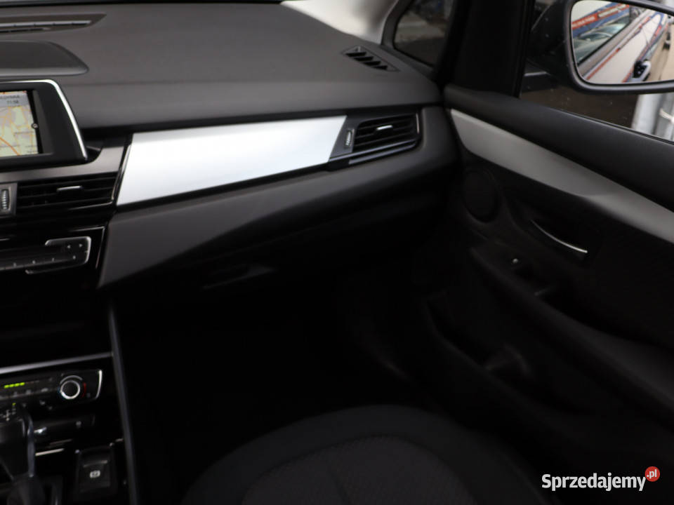 BMW 2 Active Tourer 218d Active Tourer niebieski Bielany Wrocławskie sprzedam