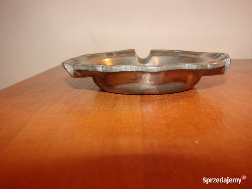 cynowa popielniczka sygnowana Pruszcz Gdański sprzedam
