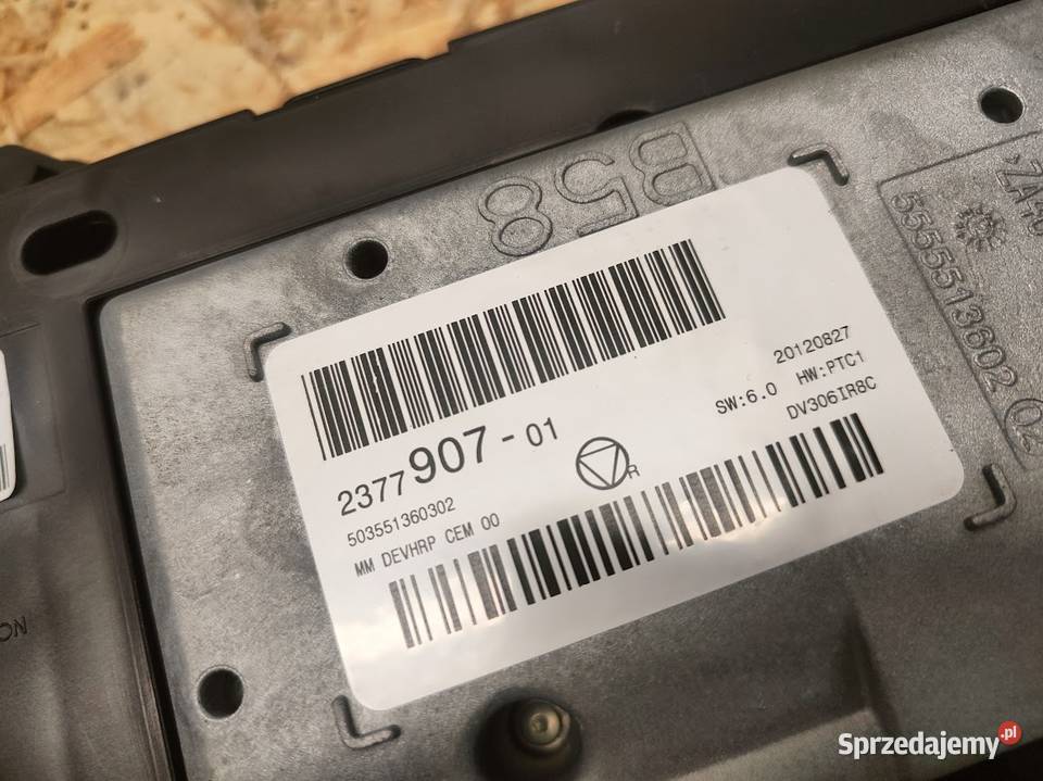 Licznik Citroen Picasso C4 Lift 20102013 Układ elektryczny, zapłon Pleszew sprzedam