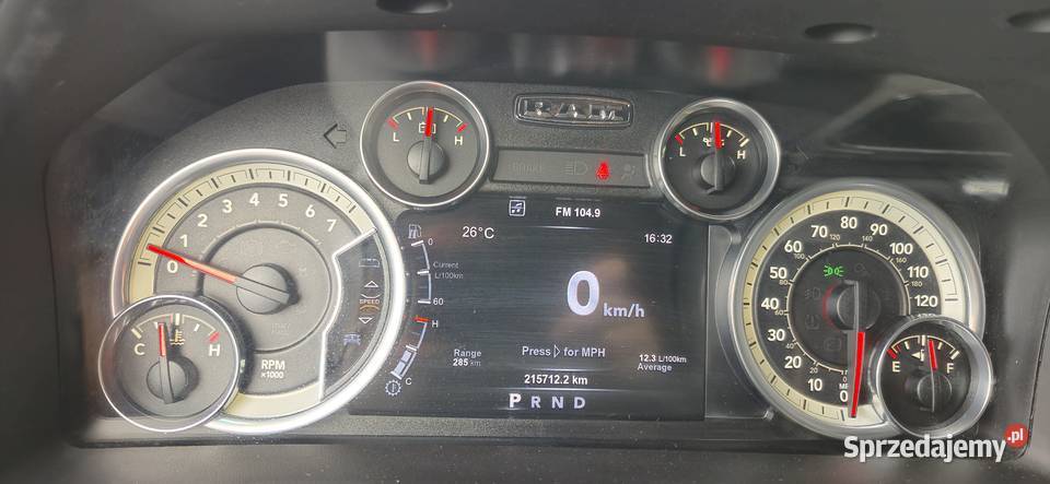 Dodge Ram 1500 Laramie 57 V8 HEMI Lift RAM