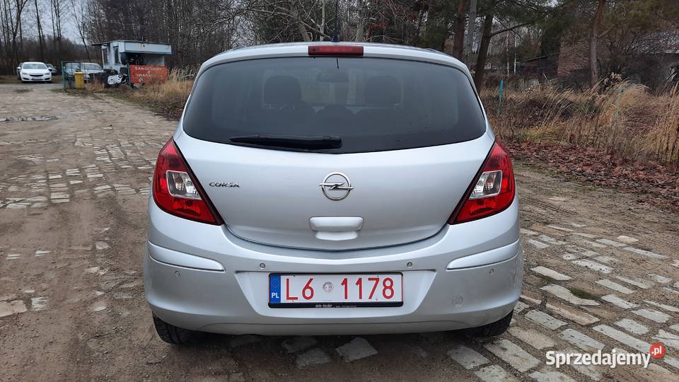 Opel Corsa Lift 14 16V Benzyna Klima Alu Zadbana Rok produkcji 2013 Kraśnik