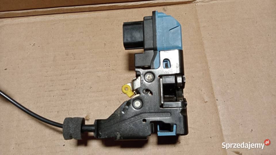 VOLVO S60 V70 II ZAMEK DRZWI PRZÓD PRAWY 6PIN osobowe sprzedam