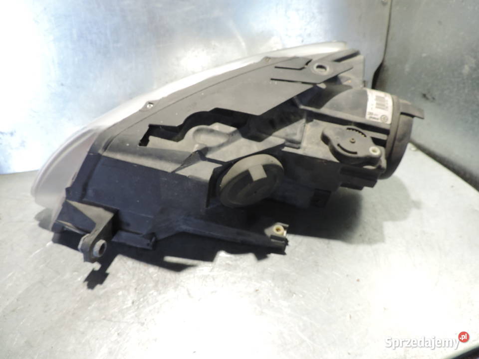 LAMPA PRAWY PRZÓD VW PASSAT B6 EUROPA prawe Lampy przednie Nowy Sącz