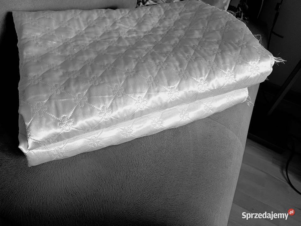 Narzuty nowe na lóżka 2 sztuki Dzierżoniów sprzedam