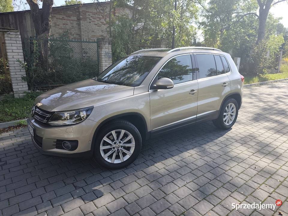 Świeżo sprowadzony VW Tiguan 20 TDI 4x4 przebieg relingi dachowe Volkswagen lubelskie Krasnobród