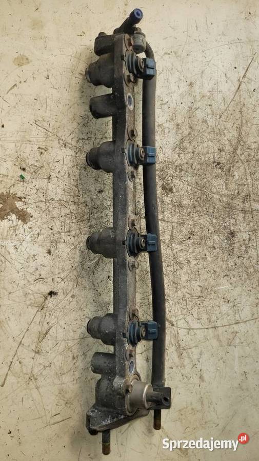 Listwa wtryskowa Mazda 121 Łagów