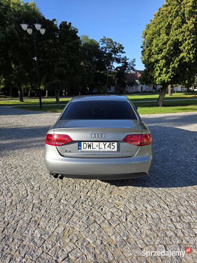 Audi a4 b8 Sedan szary 2010 stan idealny 136KM dolnośląskie Brzeg Dolny