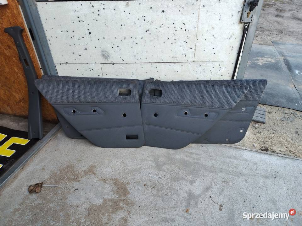 Ford Fiesta MK3 5D boczki drzwi Wągrowiec