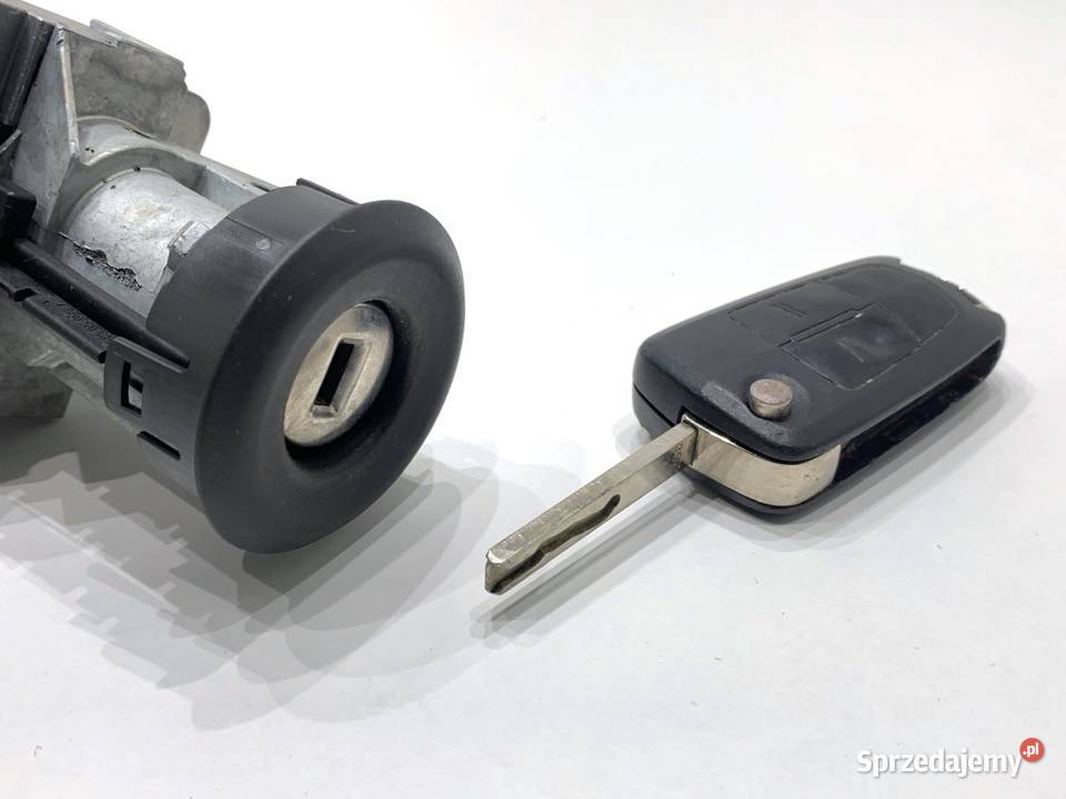 STACYJKA OPEL ASTRA H 2421430 17 80 0414 KLUCZYK osobowe podkarpackie