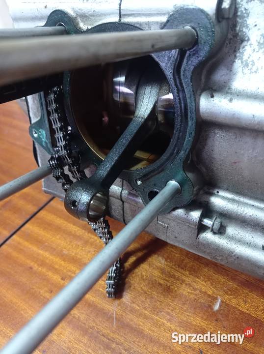 Silnik niekompletny SYM 250 skuter Silniki i osprzęt Łubno