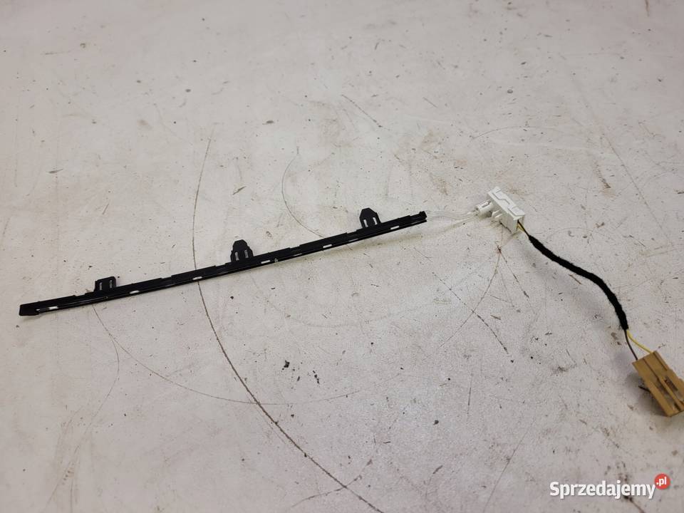 LISTWA LED DRZWI AUDI A4 B9 LEWY PRZÓD Pozostałe Przystajń