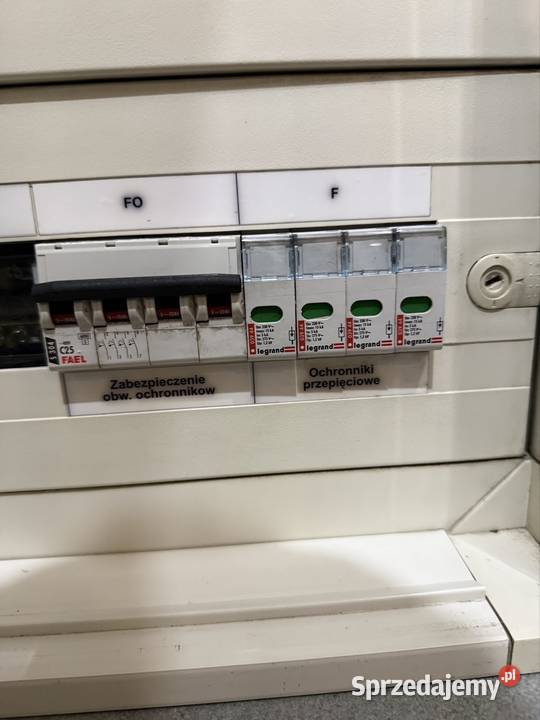 Rozdzielnica elektryczna skrzynka szafa Myszków