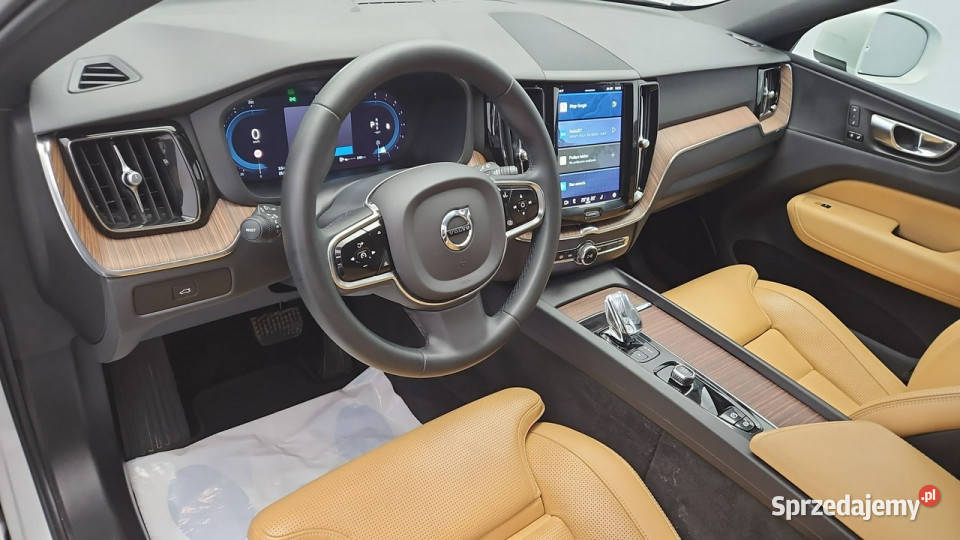 Volvo XC 60 B4 B Plus Bright aut Z Polskiego ASR (kontrola trakcji) Warszawa