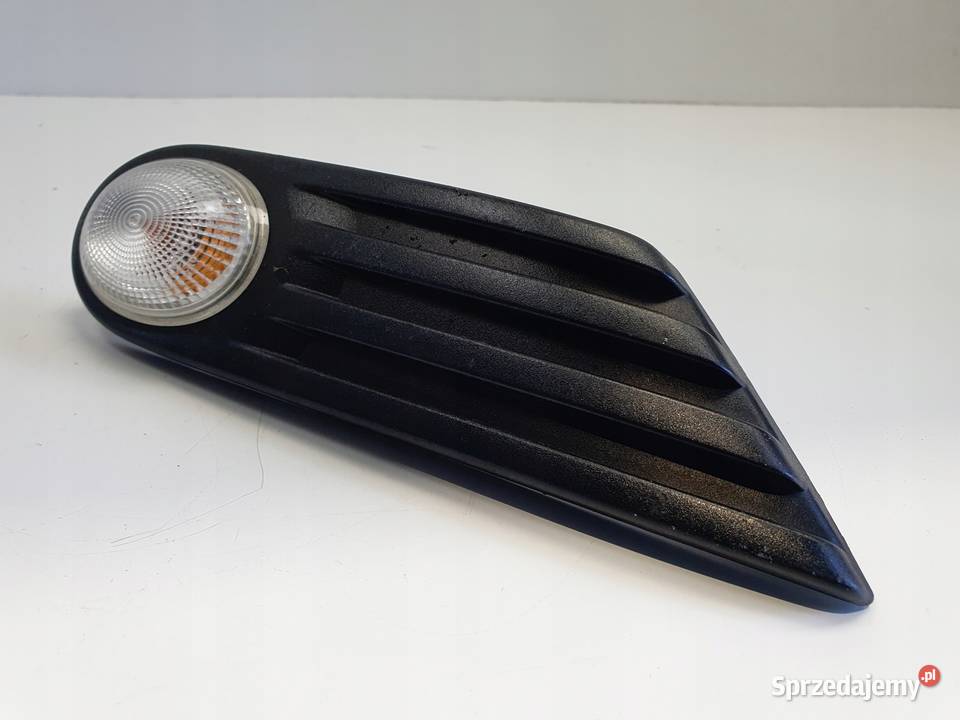 Mini Cooper One R56 0613r PRAWY BOCZNY Rudka