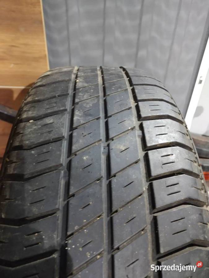 Sprzedam felgę 15 otwór centrujący 57 rozstaw Bochnia