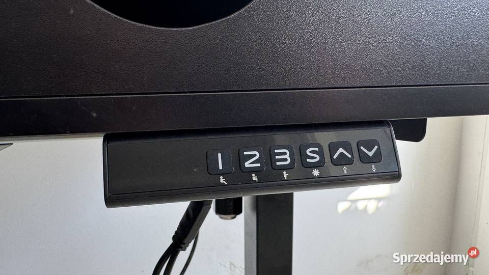 Biurko Podnoszone O Szerokości 140 Otso Czarny Racibórz
