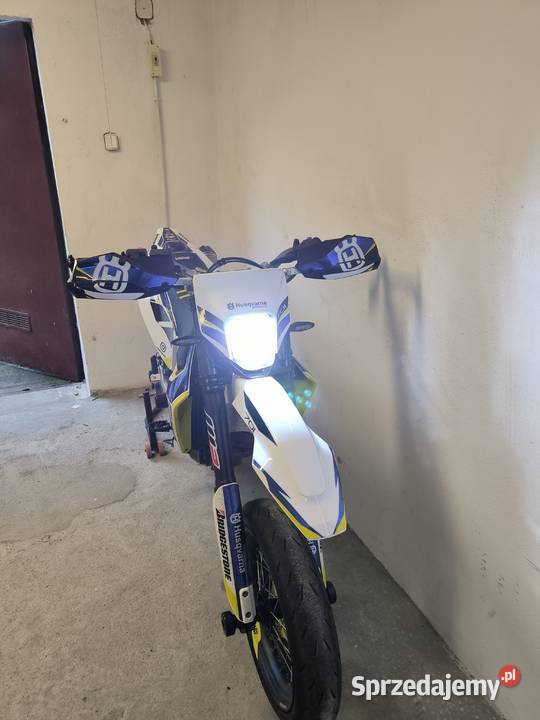 Husqvarna 701 Supermoto sprzedam