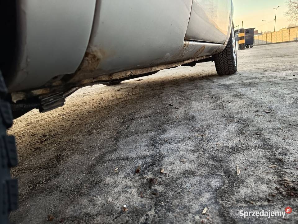 Ford KA 2006r srebrny KA