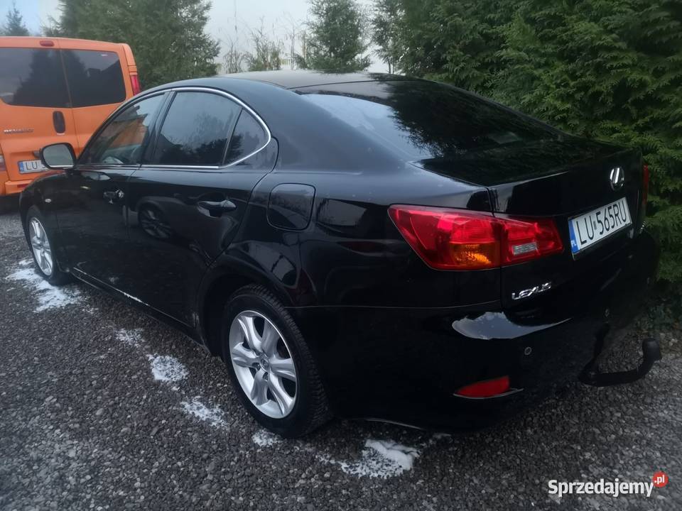 Lexus is 220 D przyciemniane szyby