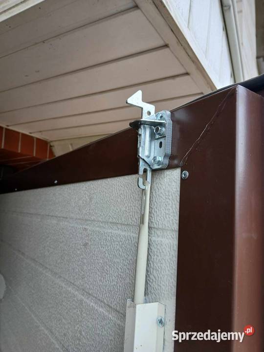 Brama garażowa dwuskrzydłowa Krasnosielc