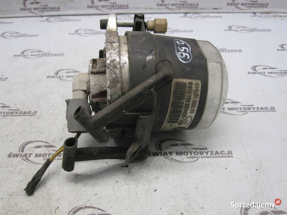 BMW E60 03r halogen prawy 6160100001 6910792