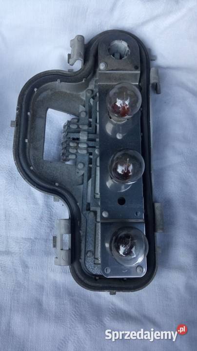 Wkład żarówek lamp tylnych opel astra G osobowe Posługowo sprzedam