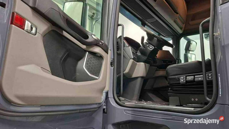 Scania S560 A 4x2 NB Highline Super E6 12740cm3 mazowieckie Grójec