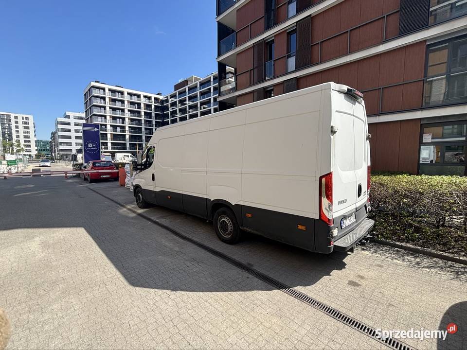 Transport Przeprowadzki duży bus 5m Szybkie