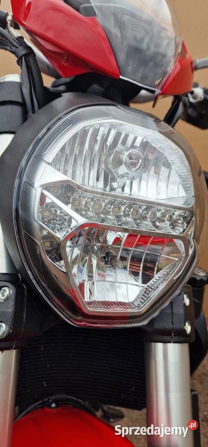 DUCATI MONSTER 821 Kargowa