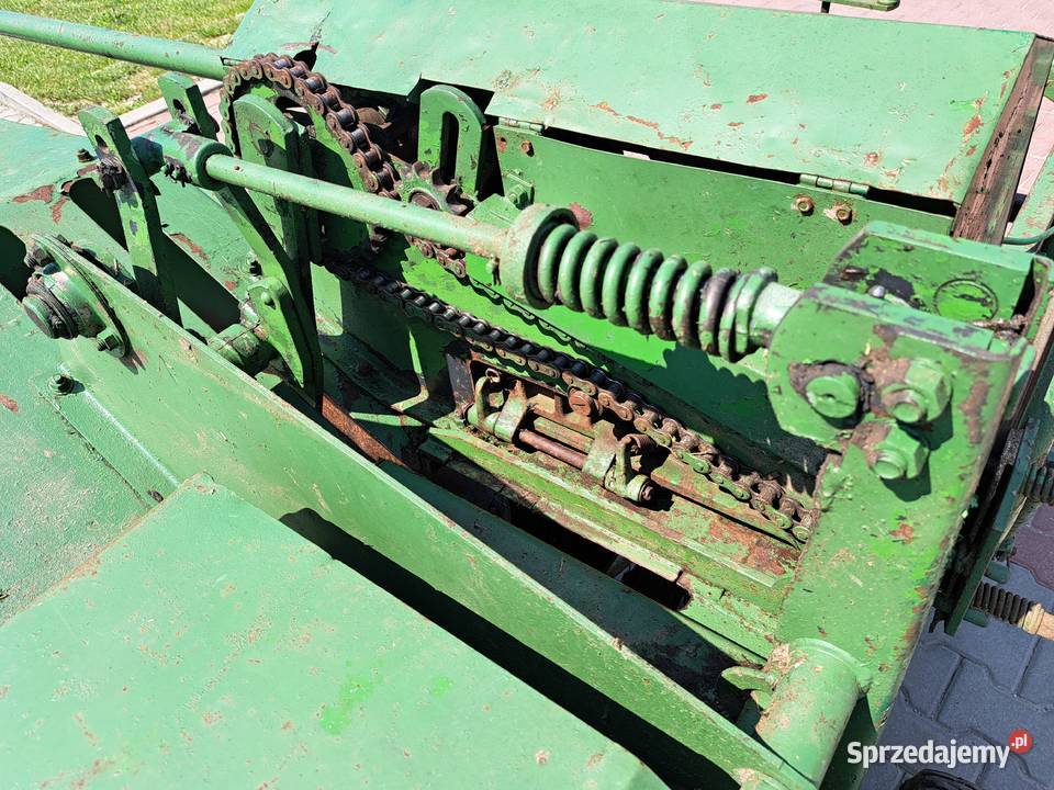 Prasa kostkująca do słomy John Deere 214B John Deere Proszowice