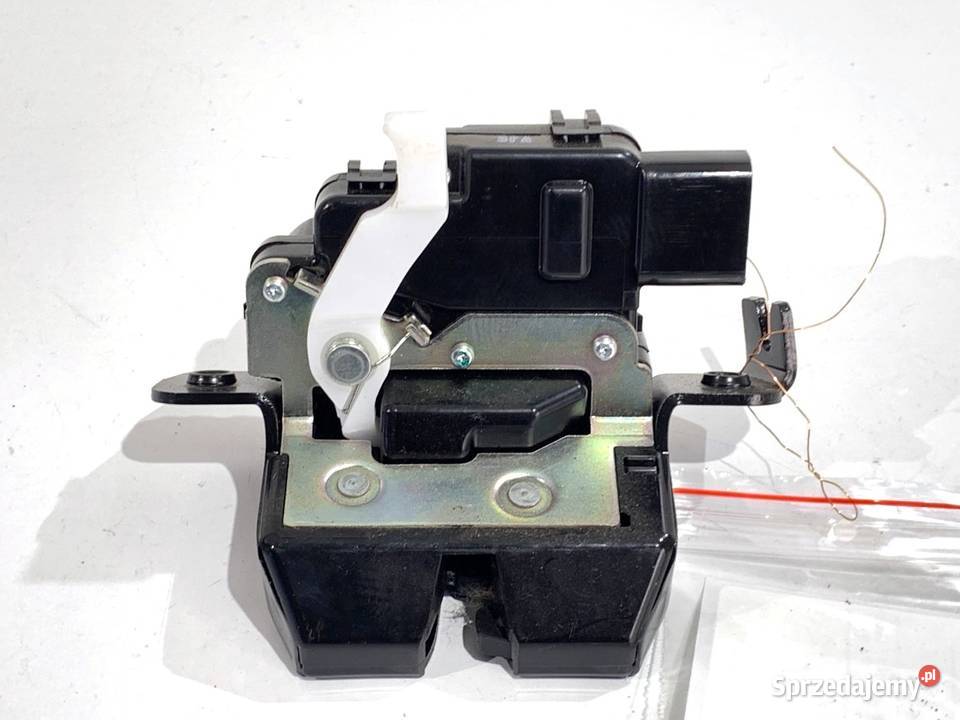 ZAMEK KLAPY TYŁ SSANGYONG TORRES Crossover