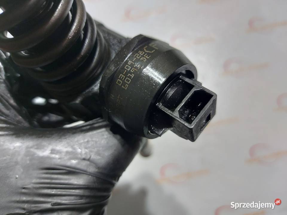 VW Touareg 50 TDI V10 AYH 313 195 wtryskiwacz osobowe Wtryskiwacze Kielce