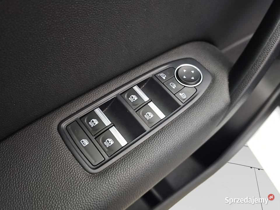 Captur 16 ETECH PlugIn Intens