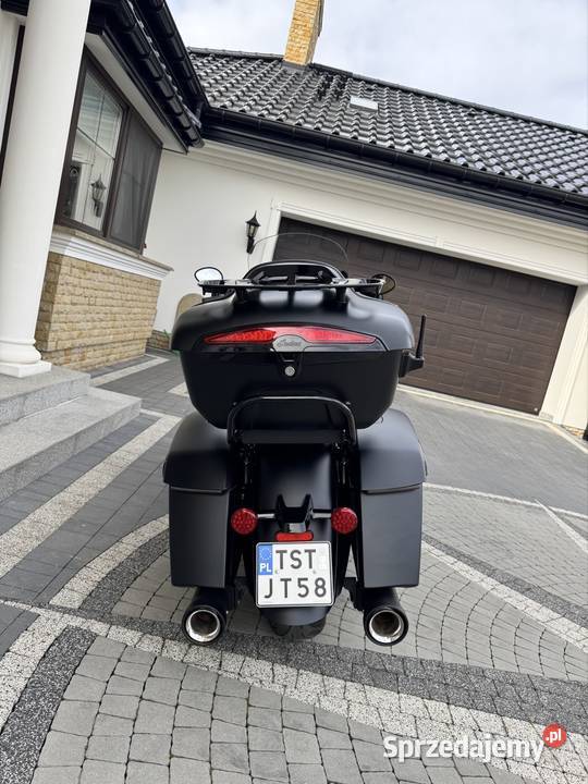 Indian Roadmaster Dark Horse 2023 czarny