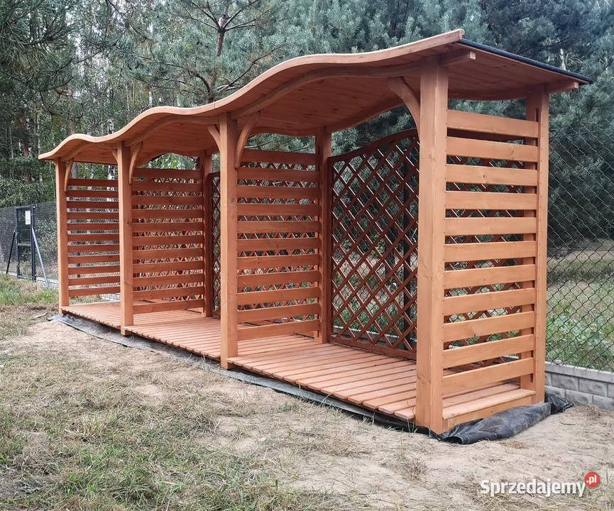Drewutnia potrójna z dachem falowym 58 x 11m Kalety sprzedam