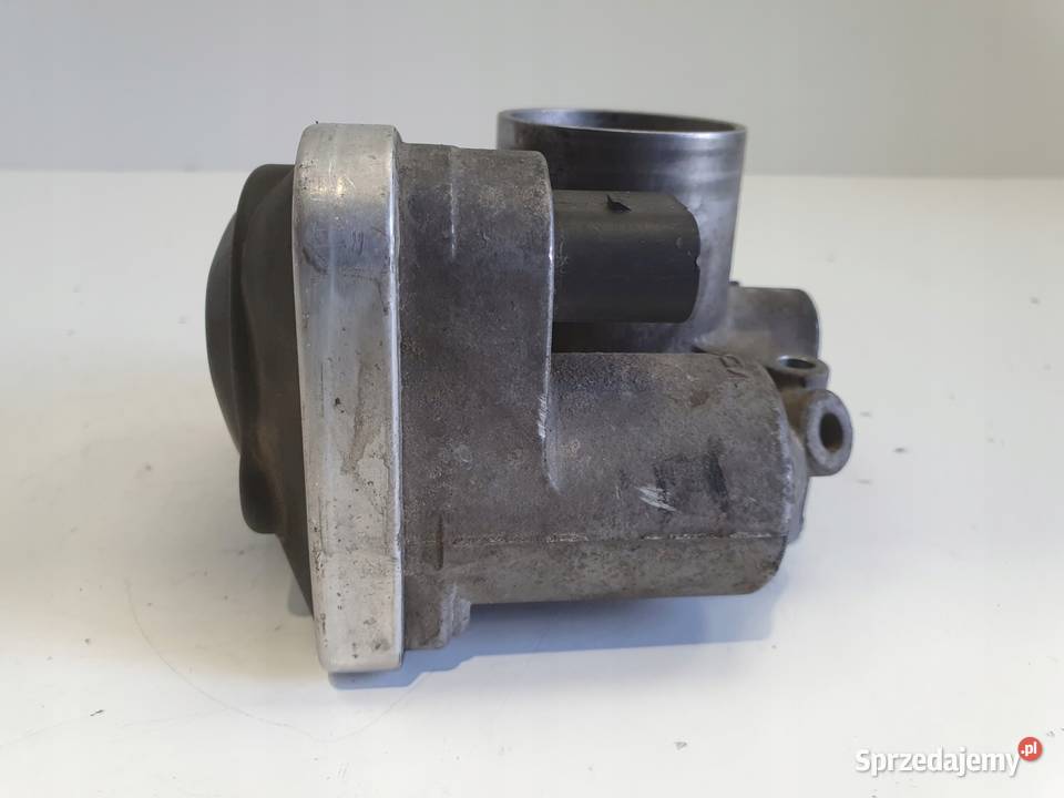 VW Polo IV 12 12V PRZEPUSTNICA 036133062N