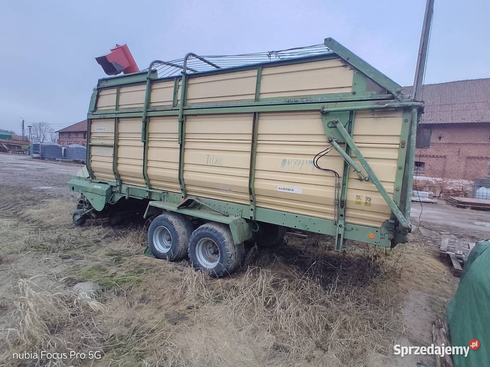 przyczepa samozbierająca Krone Do hodowli zwierząt warmińsko-mazurskie sprzedam