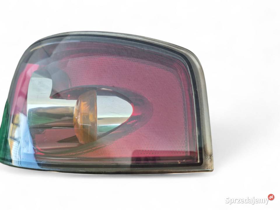 LAMPA TYŁ PRAWA W BŁOTNIK SEAT IBIZA III SMOKE Działoszyce