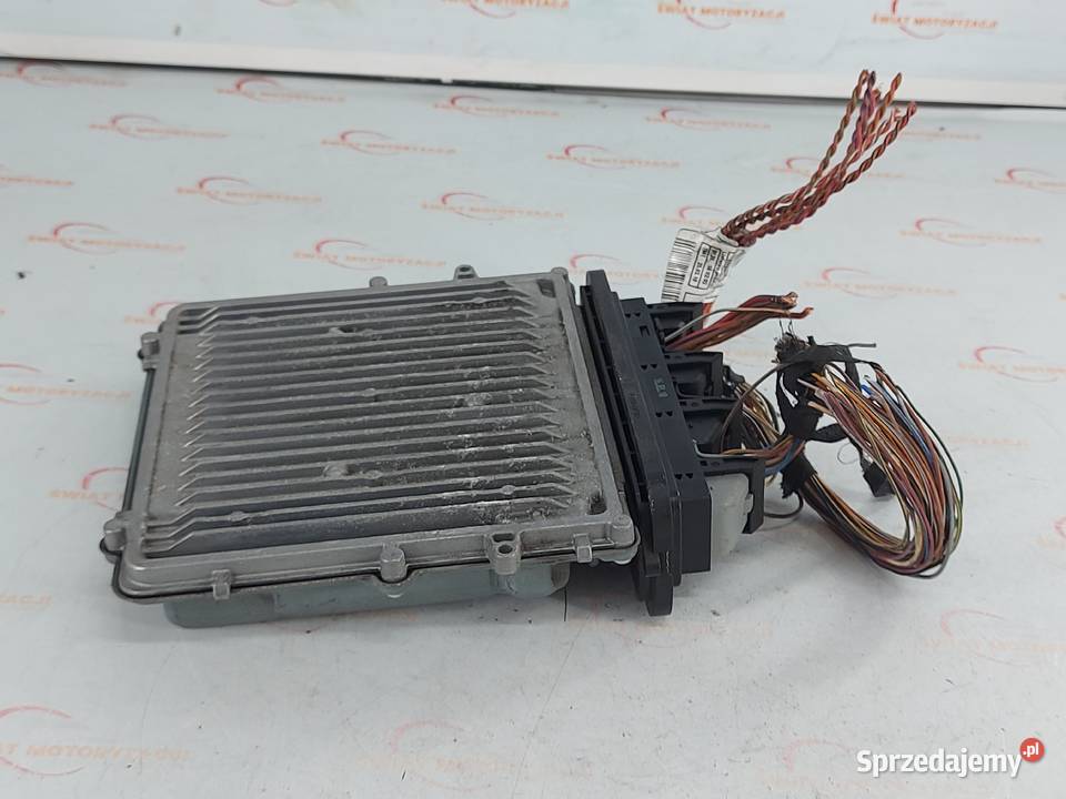 BMW F10 10r komputer sterownik silnika 8511385