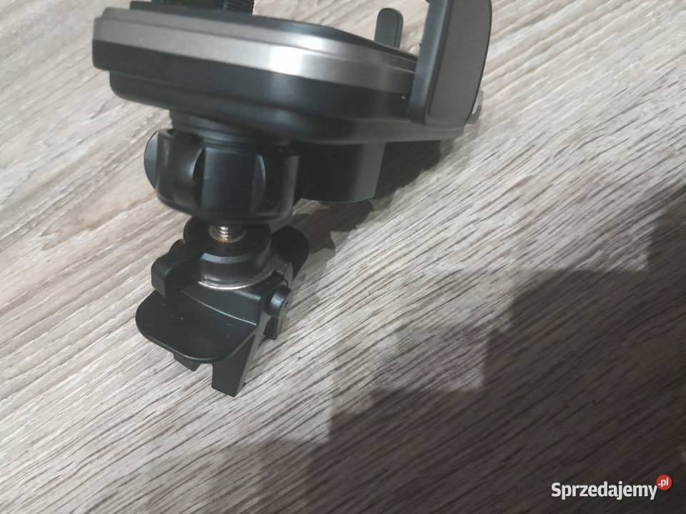 Uchwyt do samochodu indukcyjny 15W do kratki Wieliczka