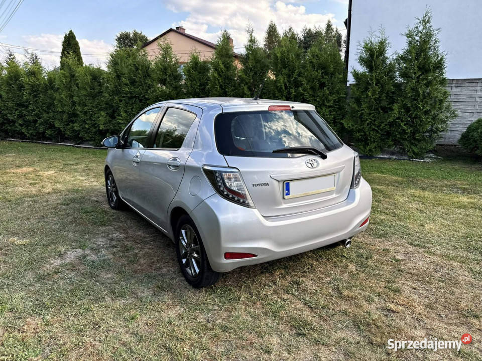 Toyota Yaris 13 VVTi 99 BG Kamera Cofania Navi Hatchback Bliżyn