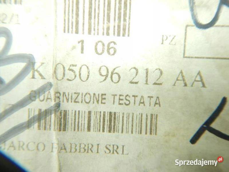 USZCZELKA POKRYWY GŁOWICY CHRYSLER CIRRUS 00r osobowe