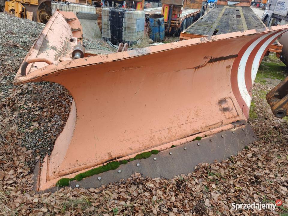 sprzedam pług śnieżny ciężki dziobowy Pozostałe Lublin